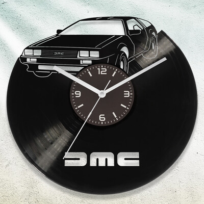 DMC-12 Delorean bakelit óra - Akár egyedi felirattal