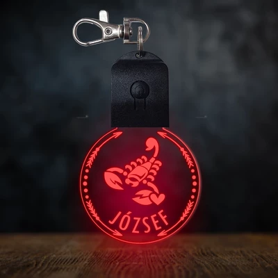 Skorpió csillagjegyes világító led kulcstartó - Egyedi felirattal