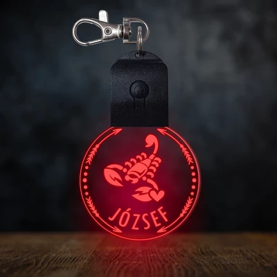 Skorpió csillagjegyes világító led kulcstartó - Egyedi felirattal