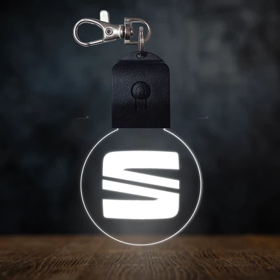 Seat világító led kulcstartó