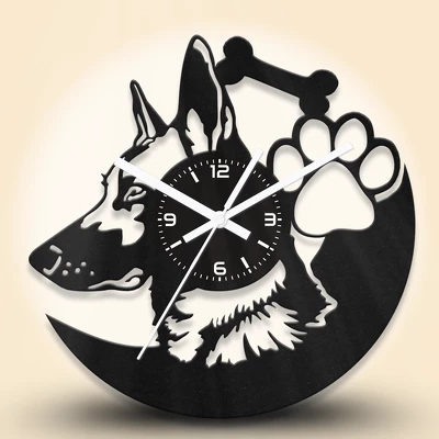 Németjuhász kutyás fa falióra