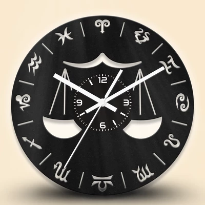 Mérleg - Csillagjegyes fa falióra