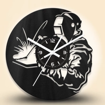 Hegesztő fa falióra