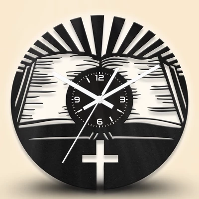 Hittan tanár fa falióra