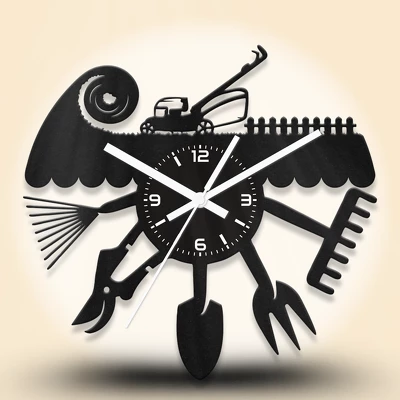 Kertész fa falióra