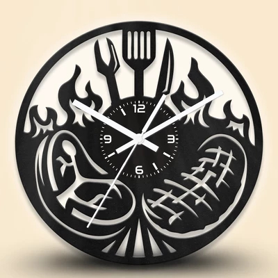 Grillezős fa falióra