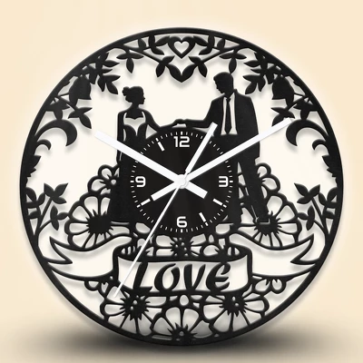 Esküvő fa falióra