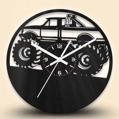 Monster truck autós fa falióra