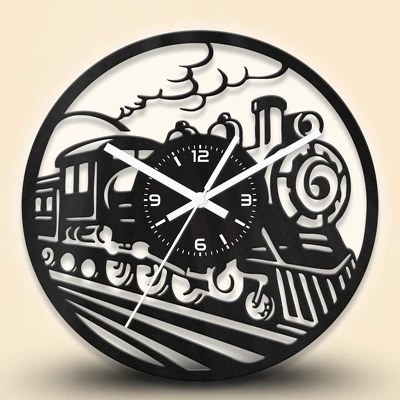 Mozdonyvezető fa falióra