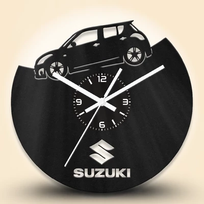 Suzuki Swift autós fa falióra