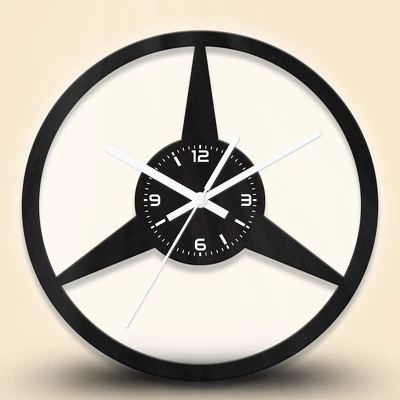 Mercedes logós fa falióra