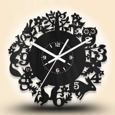 Eredei állatos fa falióra