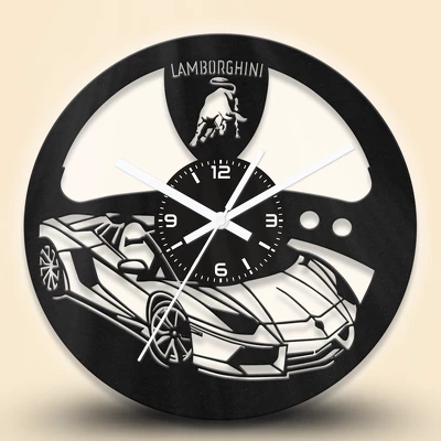 Lamborghini autós fa falióra