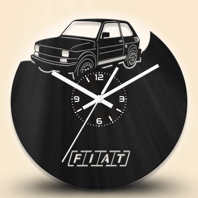 Fiat 126P autós fa falióra