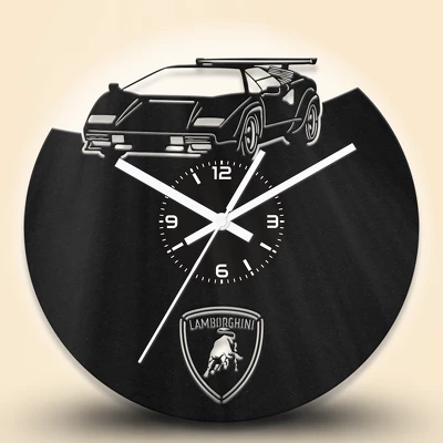 Lamborghini Countach autós fa falióra