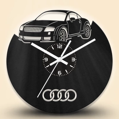 Audi TT autós fa falióra