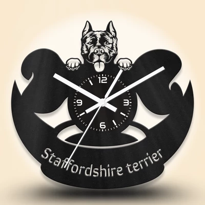 Staffordshire terrier kutyafejes fa falióra