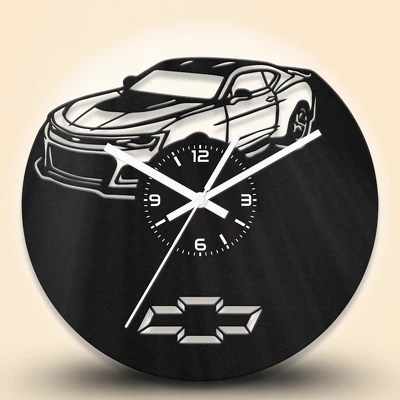 Chevrolet Camaro autós fa falióra