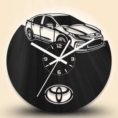 Toyota Corolla autós fa falióra