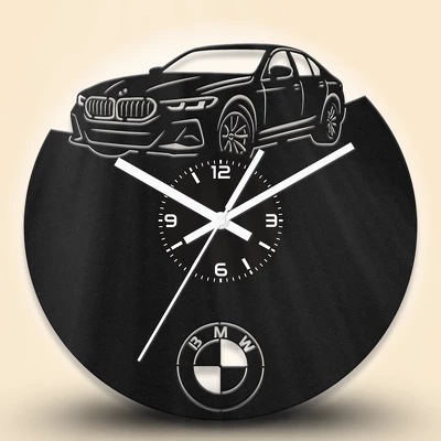 BMW I5 autós fa falióra