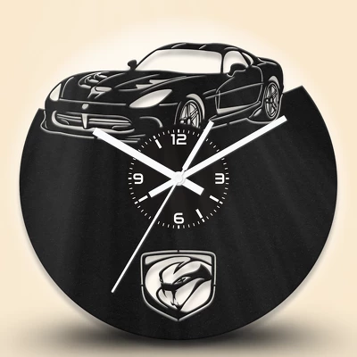 Dodge Viper autós fa falióra