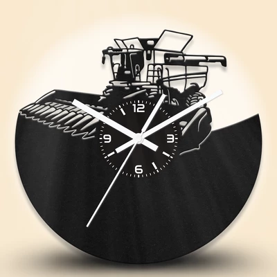 Kombájn fa falióra