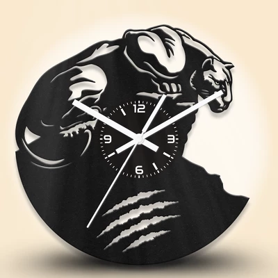 Fekete párduc fa falióra