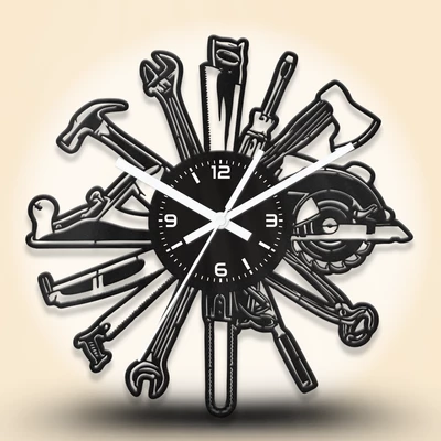 Asztalos fa falióra